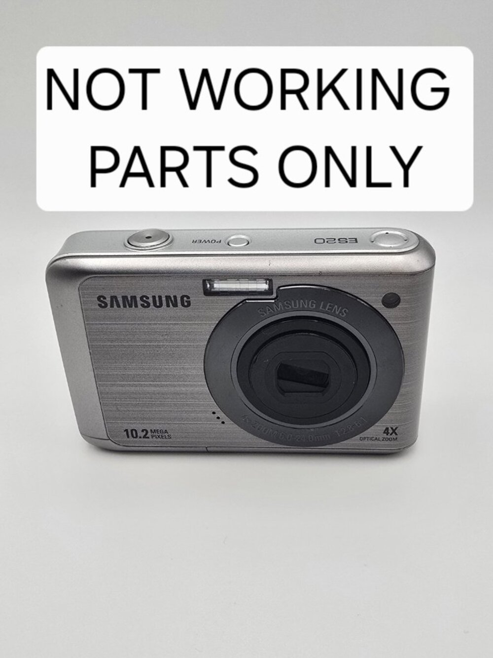 *NOT WORKING* SAMSUNG ES20 10.2MP 4x Zoom Digital camera PARTS ONLY